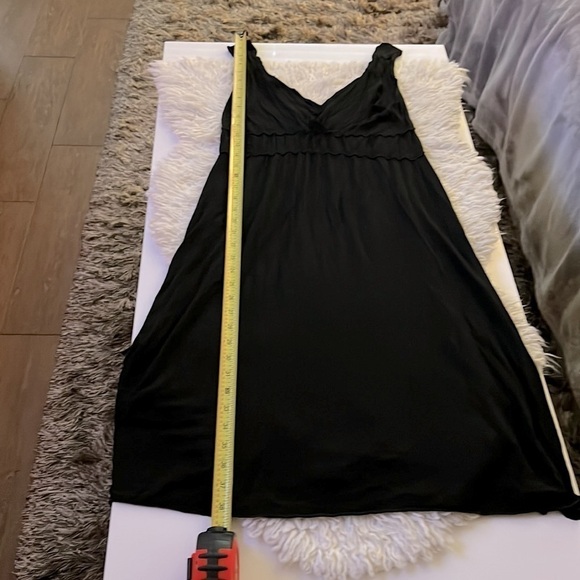 Co-Op 4 Barneyโs Lovely MIDI Dress! Cute & classic! Perfect 4 Valentine's Day ๐ - Picture 13 of 16